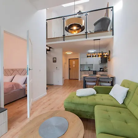 Rentplanet - Izerski Aparthotel 3*