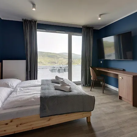Aparthotel Rentplanet - Izerski *