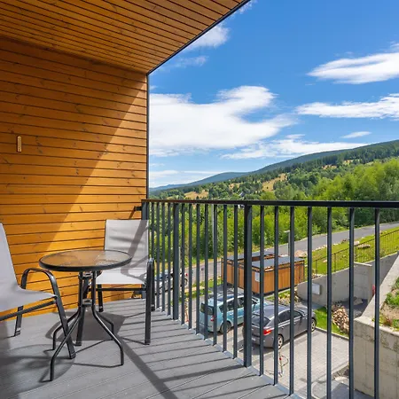 Rentplanet - Izerski 3*